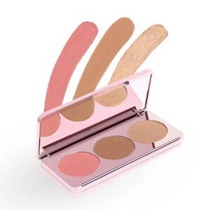 Girlactik Blush Me and Glow Face Pallette